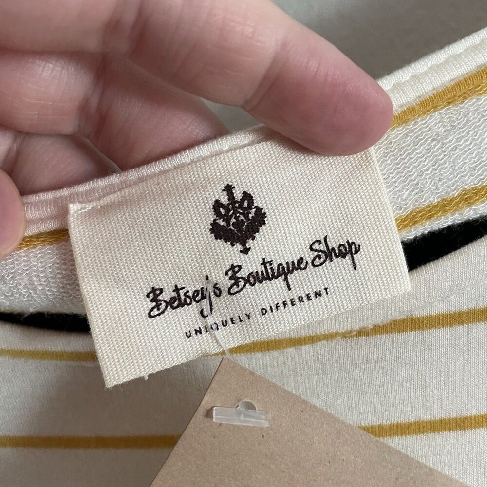 Betsey's Boutique Shop Women S White/Yellow Striped Drawstring Waist Dress NWT - Picture 8 of 11